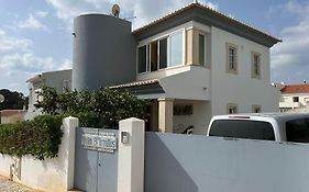 Villa 3 Irmaos